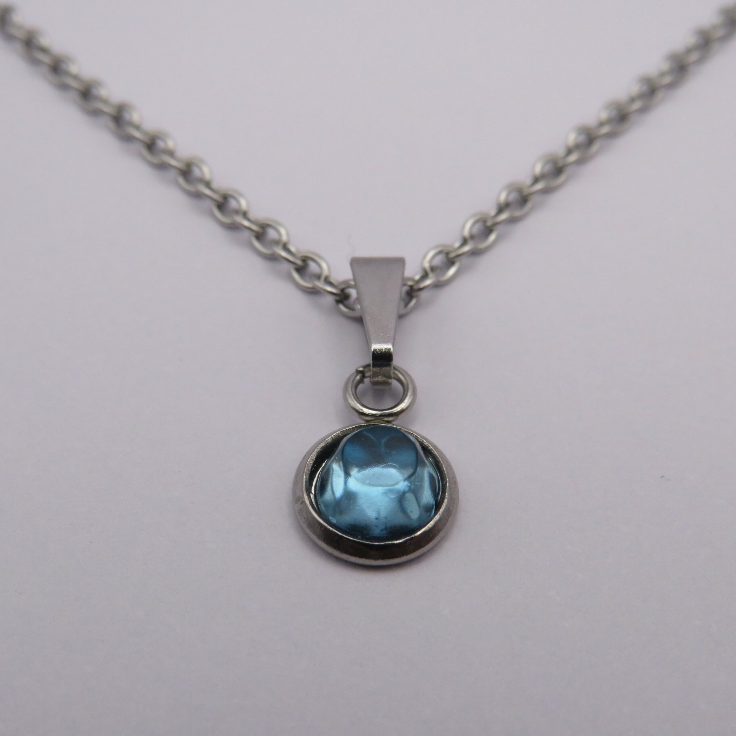 Stainless Steel Blue Resin Rhinestone Cabochon Pendant Necklace